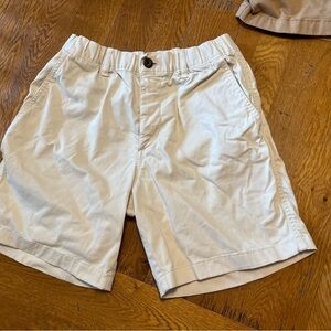 Bearbottom men’s M light tan 7” flat front shorts, like new. 97% cotton